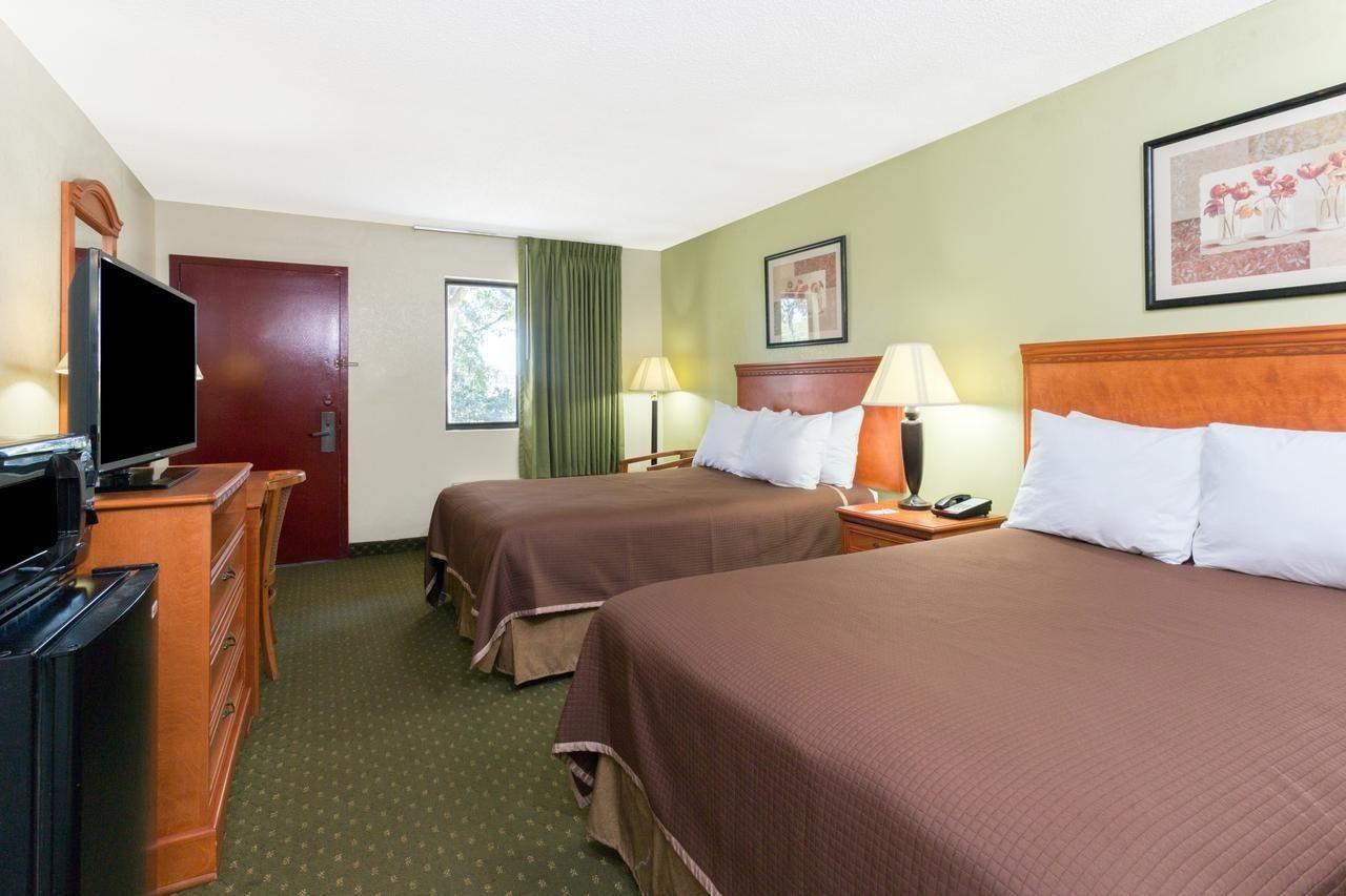 Howard Johnson By Wyndham Tallahassee Eksteriør bilde